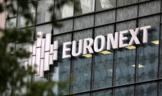 Le logo d'Euronext à la Défense