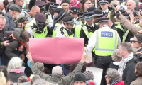 A Londres, la police arrête des manifestants soutenant le groupe Palestine Action