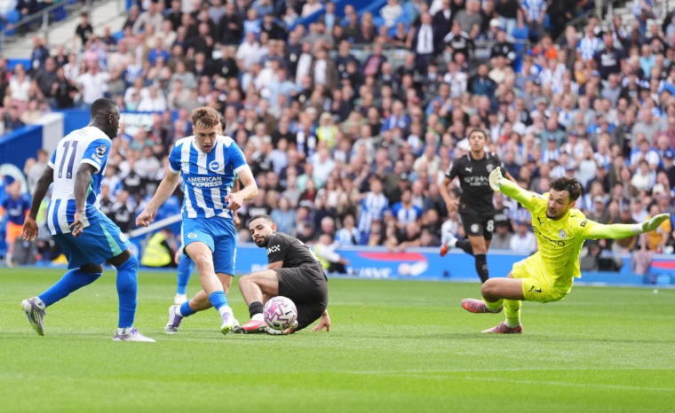 Manchester City s’effondre et perd encore face à Brighton