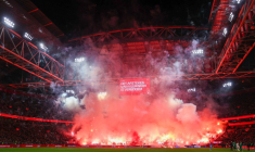 Les ultras de l'Ajax se font sérieusement gronder