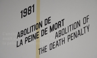 Une guillotine exposée au Mucem en hommage à Badinter avant sa panthéonisation
