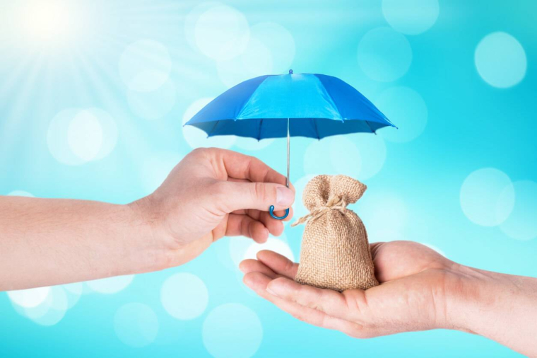 Peut-on faire une donation de son assurance-vie de son vivant ? / iStock.com - Jamakosy