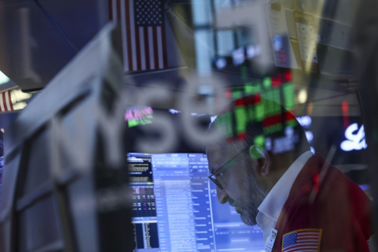 Un opérateur à la Bourse de New York, le 11 mai 2026 ( AFP / ANGELA WEISS )