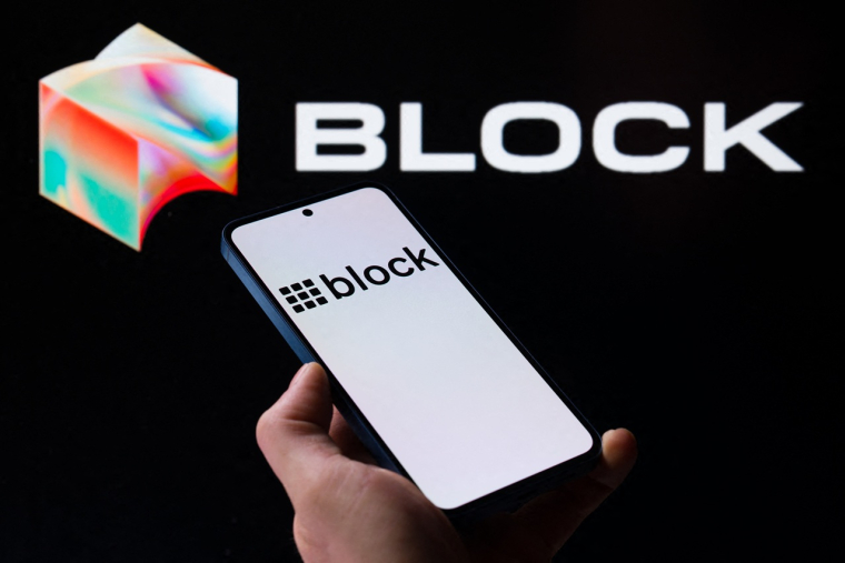 Le logo du gorupe Block. (Photo by Jonathan Raa / NurPhoto / NurPhoto via AFP)