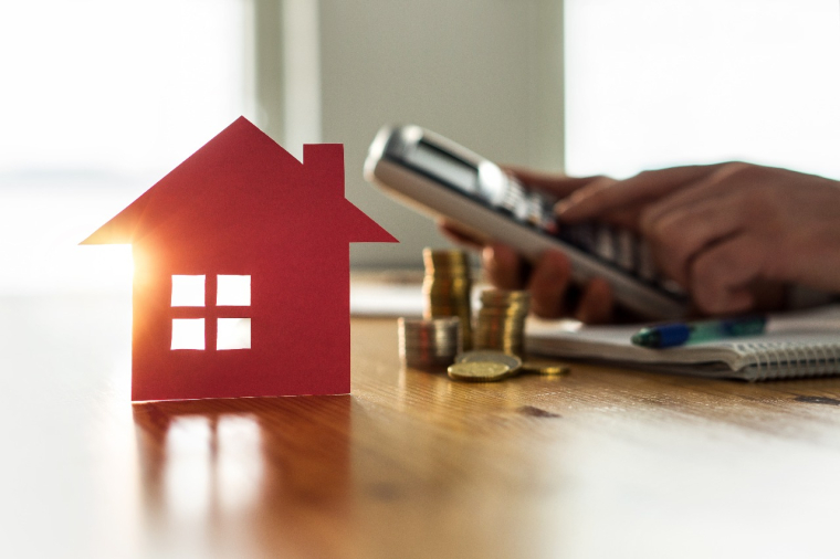Entre mises en œuvre, modifications et suppressions de mesures, le secteur de l'immobilier va connaître son lot de nouveautés en 2021. (Crédit photo: © terovesalainen - stock.adobe.com)
