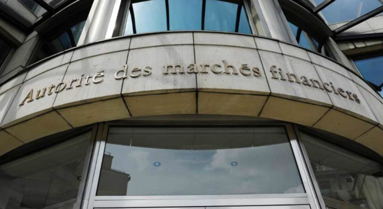 Comment savoir si les frais prélevés sur votre contrat sont corrects ou exagérés ? (© DR)