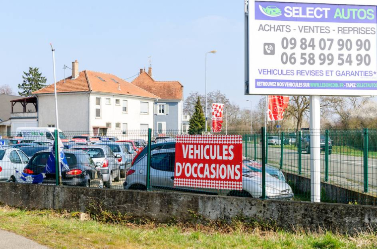 Le prix des voitures d’occasion s’envole-iStock-AdrianHancu