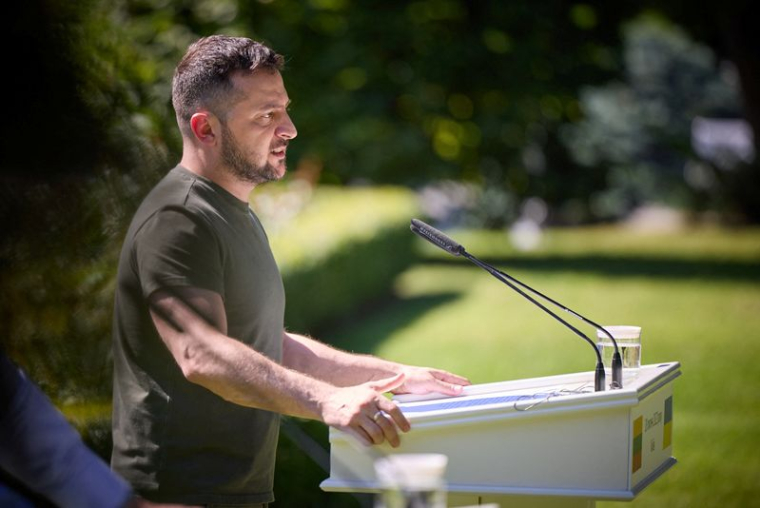 ZELENSKY DEMANDE AUX REPRÉSENTANTS DE KYIV DE NE PAS ÉVOQUER PUBLIQUEMENT LES TACTIQUES