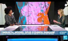 La diva malienne Oumou Sangaré dévoile l'album "Timbuktu" et continue de s'engager pour le Wassulu