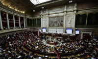 L'Assemblée nationale a voté en première lecture en faveur du "droit à l'aide à mourir" le 27 mai 2025 ( AFP / STEPHANE DE SAKUTIN )