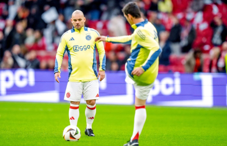 Wesley Sneijder de retour sur un terrain