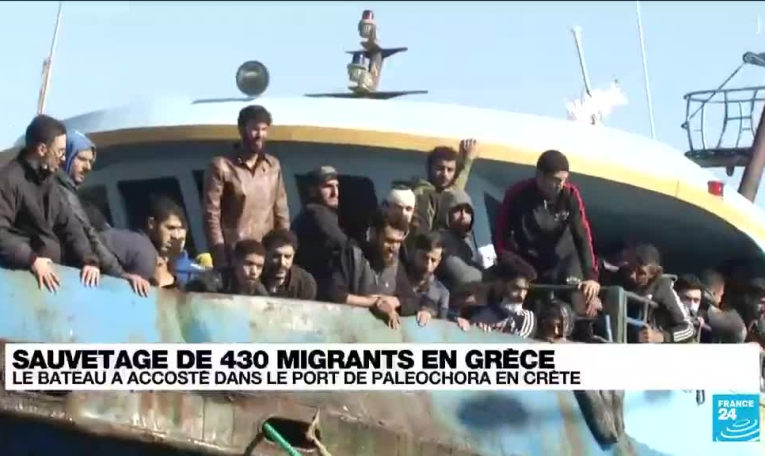 Grèce : sauvetage de plus de 400 migrants, Athènes appelle à la "solidarité" européenne