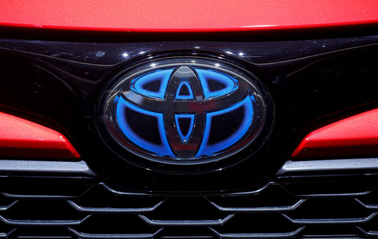 AIR LIQUIDE, TOYOTA S'ALLIENT DANS LES TAXIS À HYDROGÈNE À PARIS