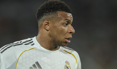 Un Real Madrid démotivé et un Mbappé sifflé font le minimum contre Oviedo