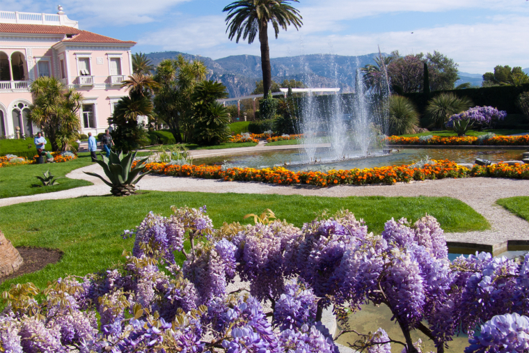 Découvrez 4 maisons de rêve à visiter en France. Crédit photo : Adobe Stock