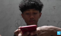 Les jeux d'argent en Indonésie, un fléau pour les jeunes, complètement accros