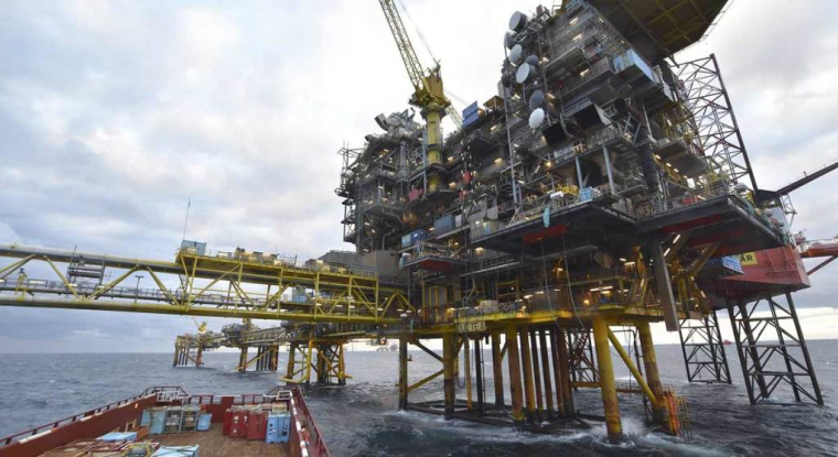 Total s'estime en mesure de générer de la trésorerie même avec un prix du pétrole à 30 dollars. (© Maersk Oil)