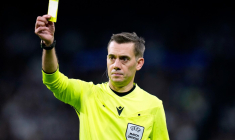 Clément Turpin désigné meilleur arbitre du monde 2025