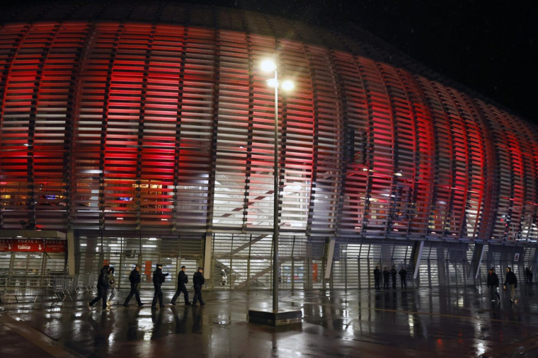 Des supportrices du RC Lens portent plainte pour des fouilles abusives à Lille