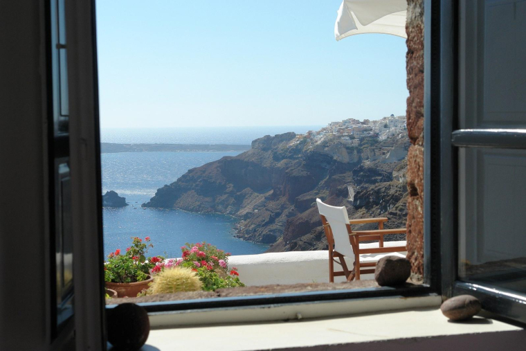 Des régions plutôt prisées pour l'achat d'une résidence secondaire ont vu leur nombre de demander reculer en un an. (Photo d'illustration) (Pixabay / designermikele)