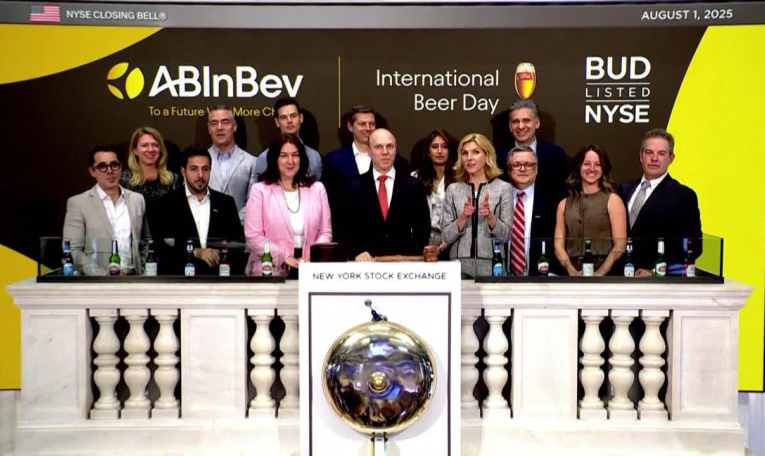 Bourse de New York: Wall Street clôture en berne, minée par l'emploi américain