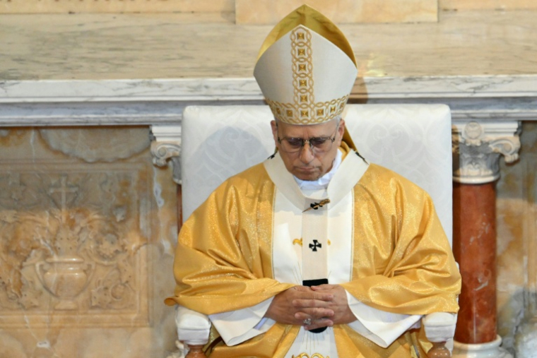 Le pape Léon XIV célèbre une messe à la basilique Saint-Augustin d'Annaba, au deuxième jour d'un voyage de 11 jours en Afrique, le 14 avril 2026 ( AFP / Alberto PIZZOLI )