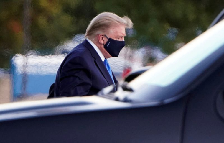 DONALD TRUMP TRANSFÉRÉ DANS UN HÔPITAL MILITAIRE, SELON LA MAISON BLANCHE