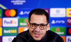 Liam Rosenior pointe du doigt le week-end de repos du PSG