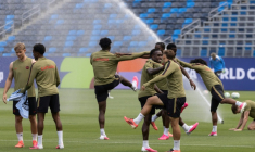 Les joueurs canadiens peaufinent leurs réglages lors d'un entraînement à Carson, le 27 juin 2026, à la veille d'affronter l'Afrique du Sud en 16e de finale du Mondial ( AFP / ETIENNE LAURENT )