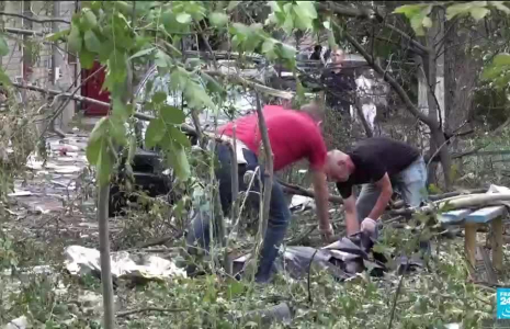 Ukraine : au moins trois personnes sont mortes dans une frappe russe sur une aire de jeux à Mykolaïv