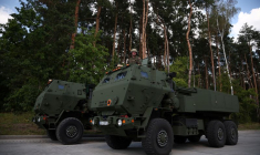 Lance-roquettes Himars près de Varsovie, Pologne