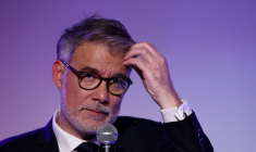 Le premier secrétaire du PS Olivier Faure, lors d'un meeting lors d'un meeting du Front populaire 2027, à Paris, le 5 mai 2027 ( AFP / Xavier GALIANA )