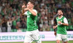 Sainté s'impose face à Reims après un match à rebondissements