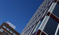 ( AFP / PATRIK STOLLARZ )