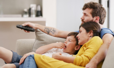 Les Français possèdent en moyenne 10 abonnements. ( crédit photo : Getty Images )