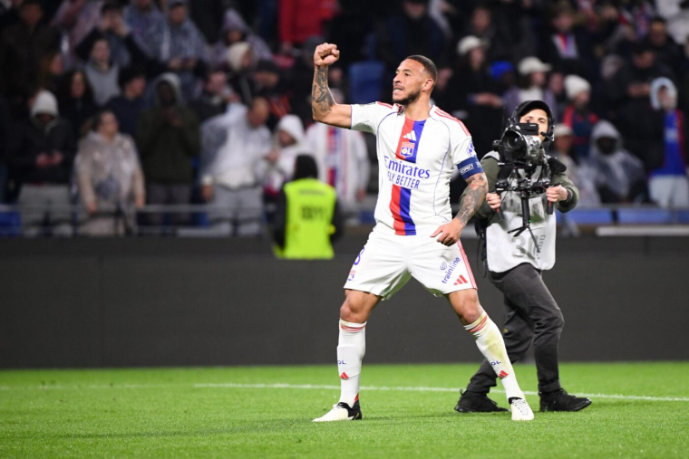 Lyon poursuit sa belle série en dominant Auxerre