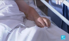 Covid-19 : où en est la recherche sur les traitements ?