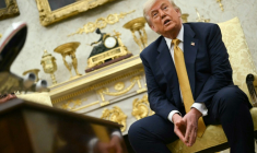 Le président américain Donald Trump dans le Bureau ovale de la Maison Blanche mercredi 16 juillet 2025 ( AFP / ANDREW CABALLERO-REYNOLDS )