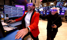 Des opérateurs à la Bourse de New York le 31 décembre 2025 ( AFP / TIMOTHY A. CLARY )