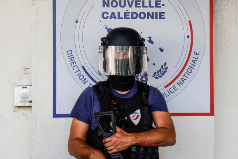 Le président français Macron en visite en Nouvelle-Calédonie