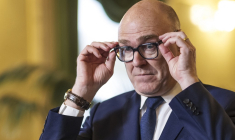 Martin Pfister à Berne, en Suisse, le 12 mars 2025. ( AFP / FABRICE COFFRINI )