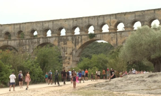 Feux de forêt: des capteurs reliés par satellite testés au pont du Gard