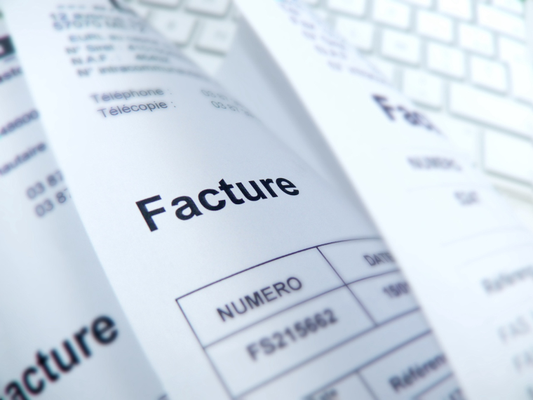 Indépendant: dans quel délai un client est-il tenu de payer ce qu'il vous doit ? ( Crédits photo: ©  Michael Nivelet - stock.adobe.com)