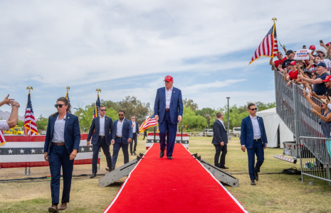 Donald Trump, lors d'un rassemblement le 9 juin 2024 à Las Vegas, Nevada