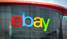 Le logo d'Ebay sur le siège du groupe. (Crédit:  / Adobe Stock)
