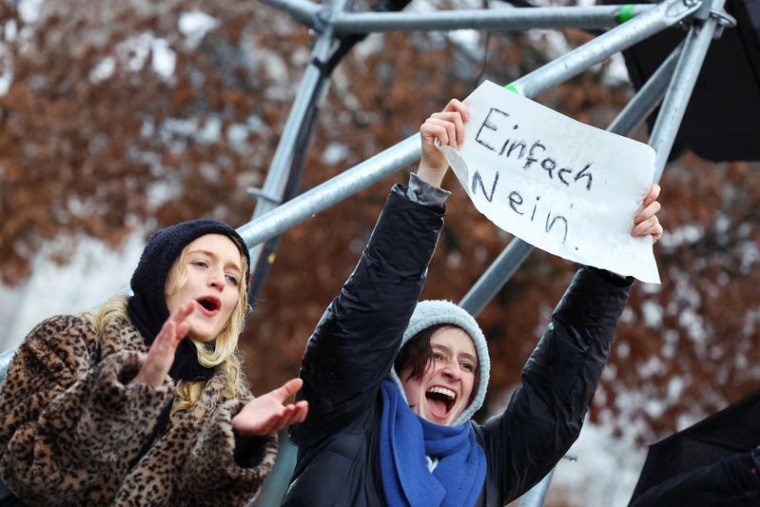 Manifestation contre l'extrémisme de droite et pour la protection de la démocratie, à Berlin