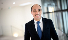 Le PDG d'Indexia, Sadri Fegaier, à Romans-sur-Isère, le 21 novembre 2022. ( AFP / JEFF PACHOUD )