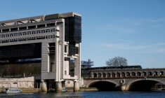 Vue du Ministère de l'Economie et des Finances de Bercy à Paris