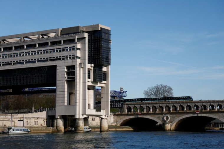 Vue du Ministère de l'Economie et des Finances de Bercy à Paris