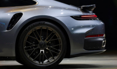 Une Porsche 911 Turbo S au salon IAA de Munich